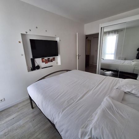 Fun And Quiet Apartment Paris Bagian luar foto