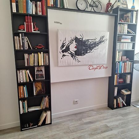 Fun And Quiet Apartment Paris Bagian luar foto